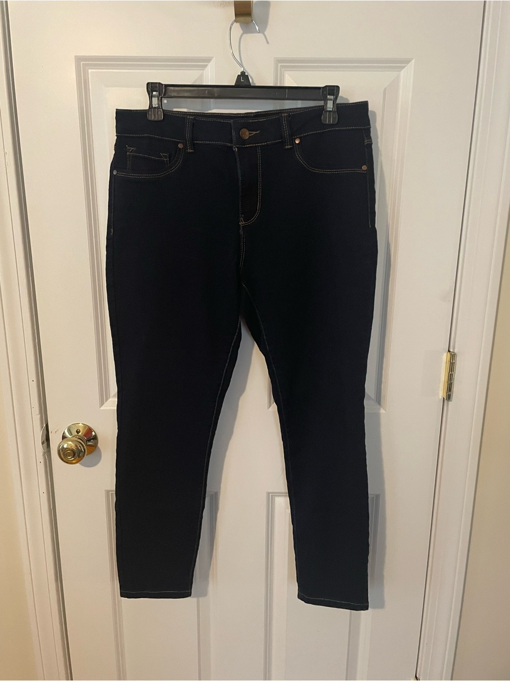 d. jeans Black Skinny Stretch Jeans with Contrast Stitching